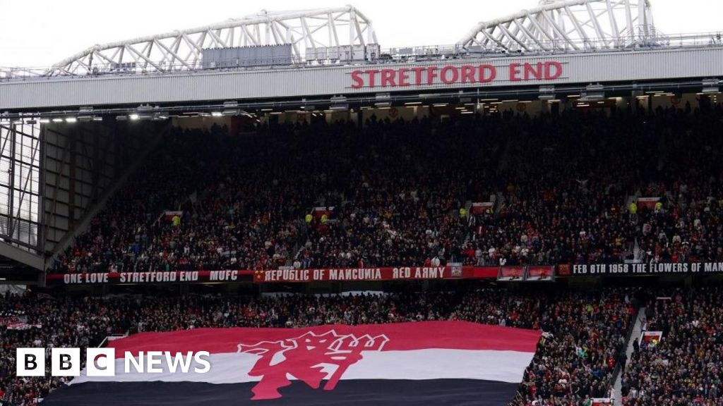 Man Utd fan tells court he is ashamed of tragedy chanting