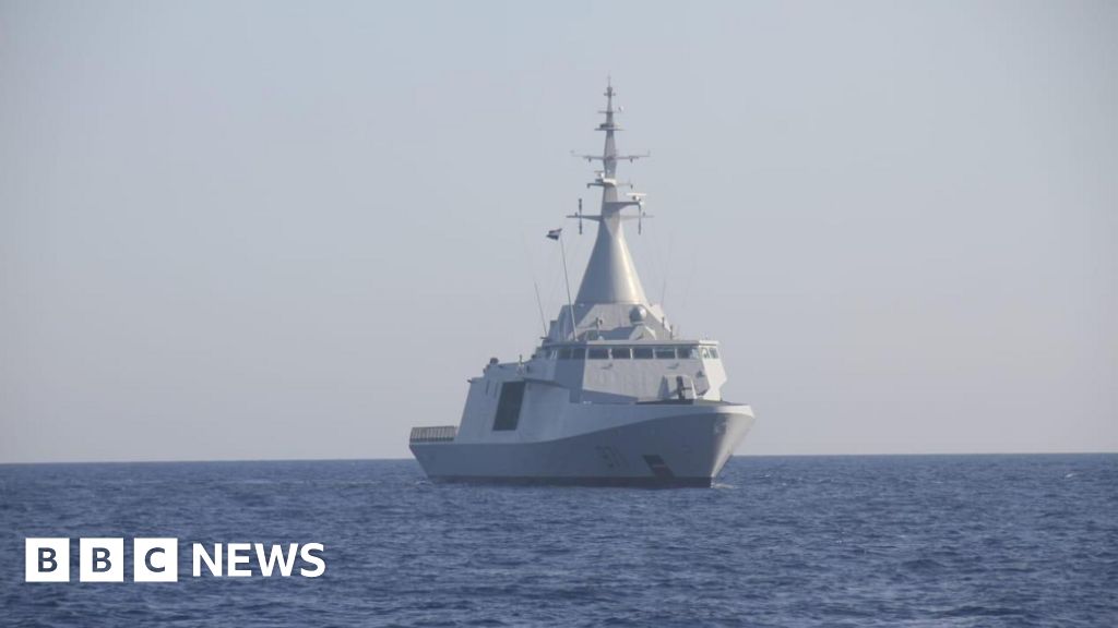 Peringatan keselamatan yang dikeluarkan atas perjalanan perahu selam laut merah