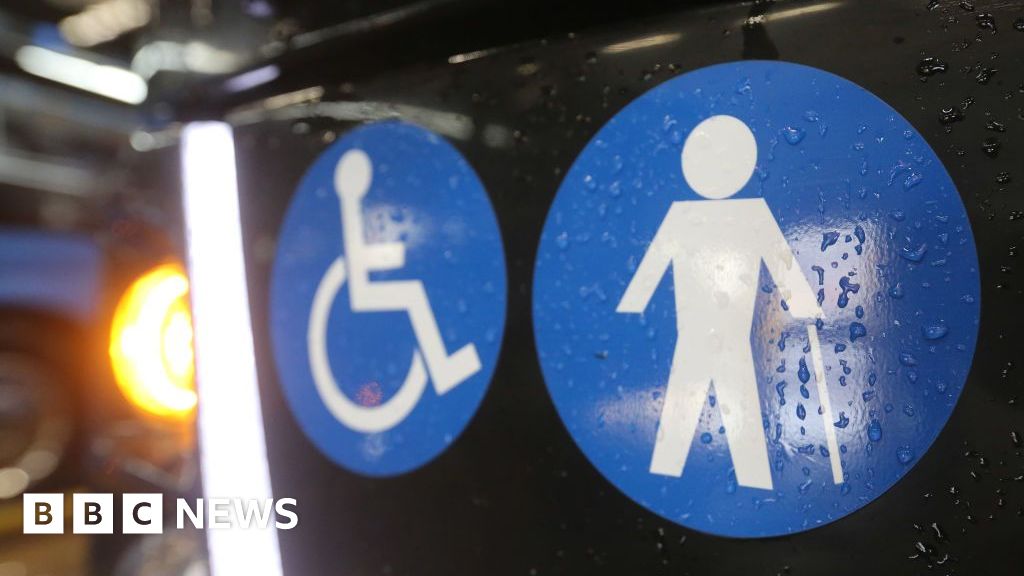 Plans to charge ‘vulnerable’ adults in Oxfordshire for bus travel