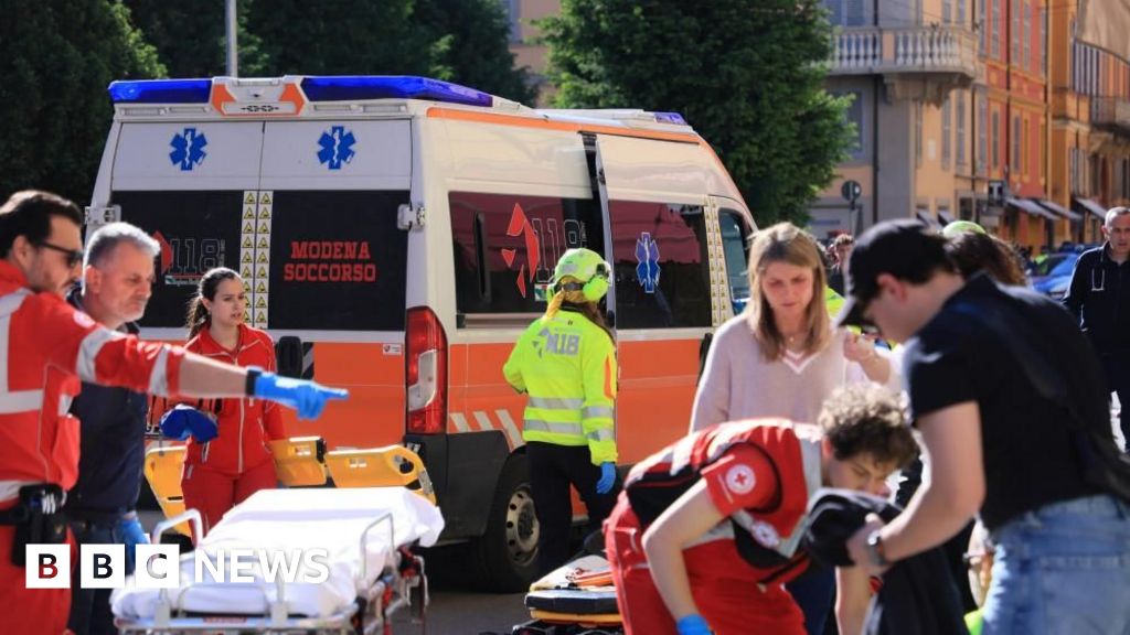 Man drives car into pedestrians in Italy, injuring eight