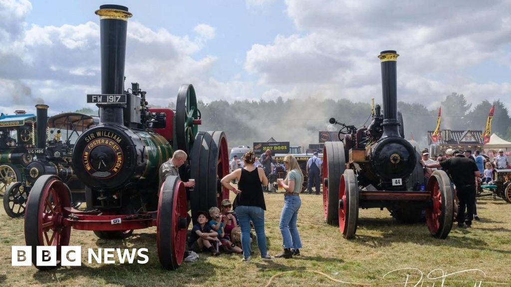 bbc.co.uk - Fireworks off but Malvern steam spectacular rolls on