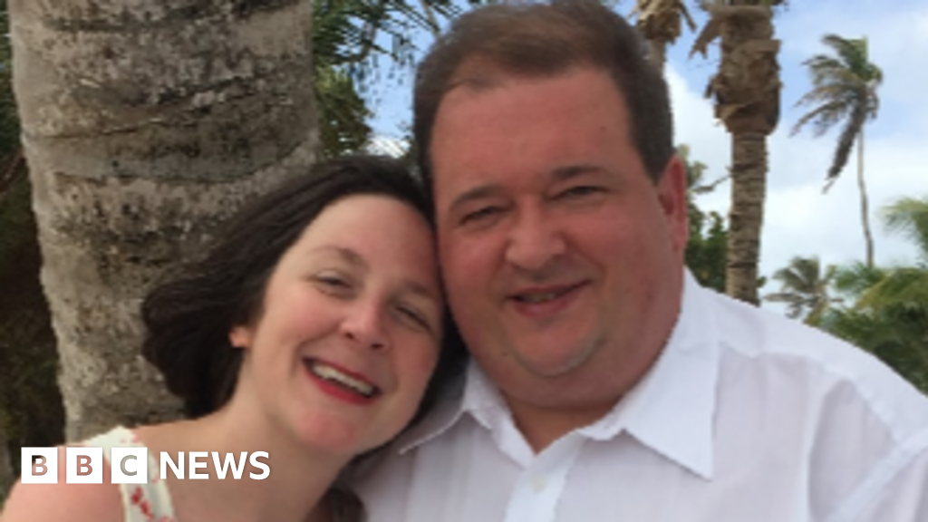 Widow sues firm that conducted weight loss operation on husband