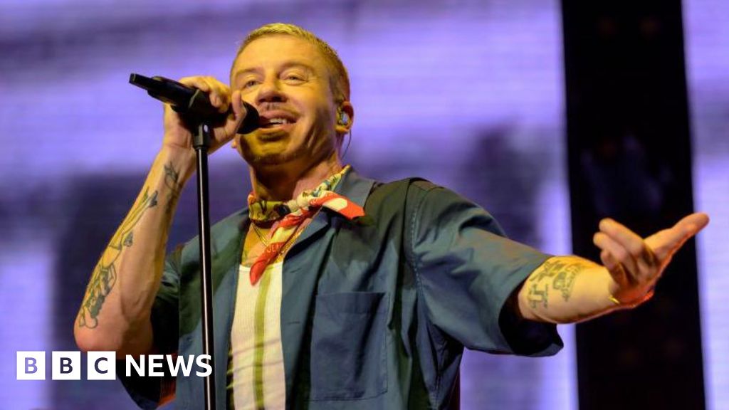 Rapper Macklemore cancels Dubai show over Sudan war