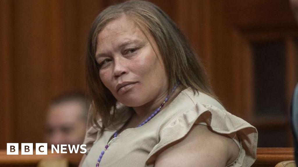 South African mother goes on trial for kidnapping