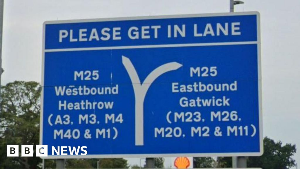 M25: Heathrow and Gatwick travellers warned ahead of closure