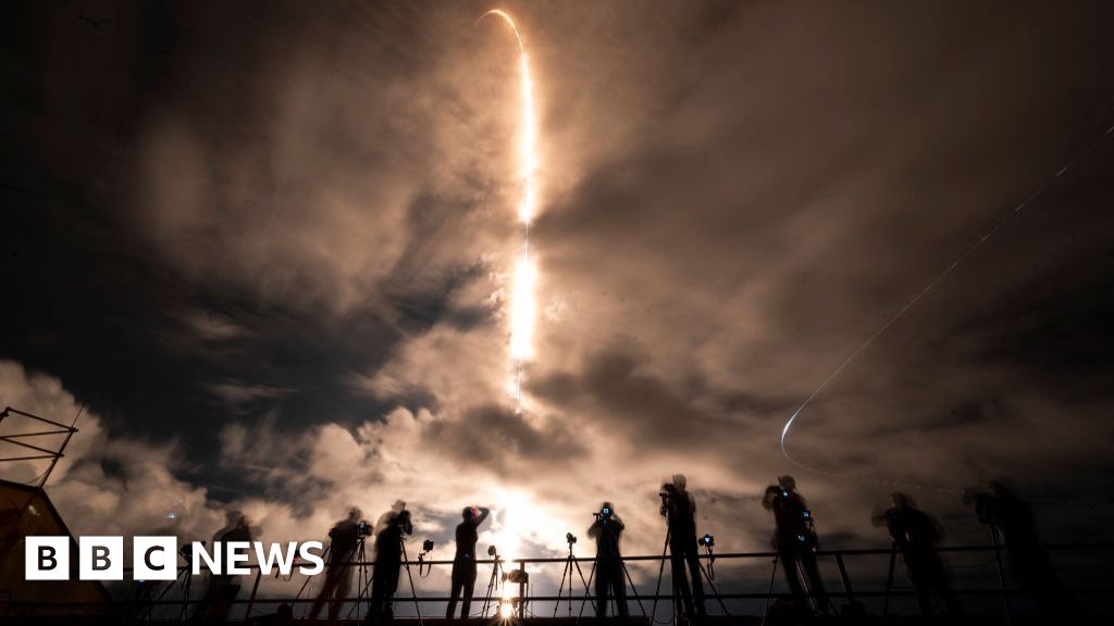 Polaris Dawn: Billionaire takes off for first private spacewalk