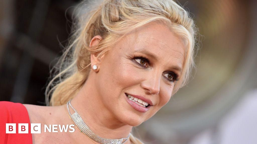 Britney Spears charged in California with driving under influence