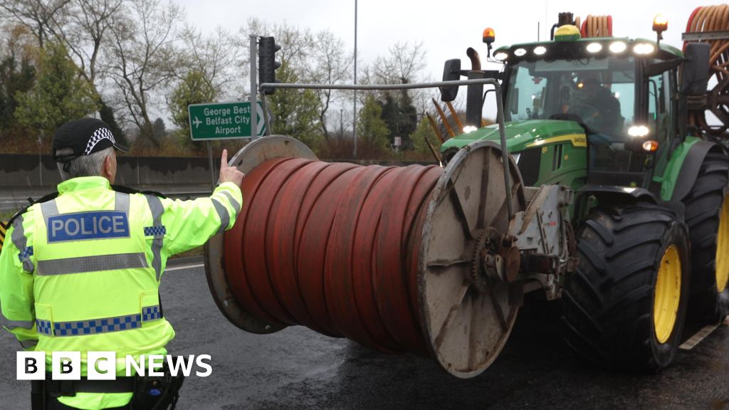Northern Ireland fuel protests: Fines issued after traffic disrupted