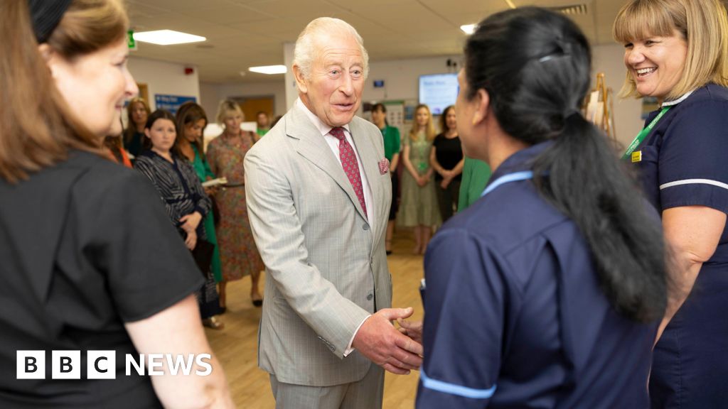 bbc.co.uk - King meets cancer patients at new hospital site in York