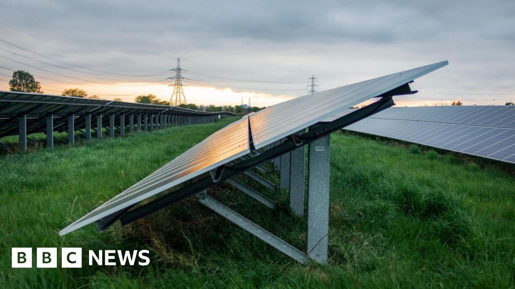 Government approves new 1,900MW solar farm