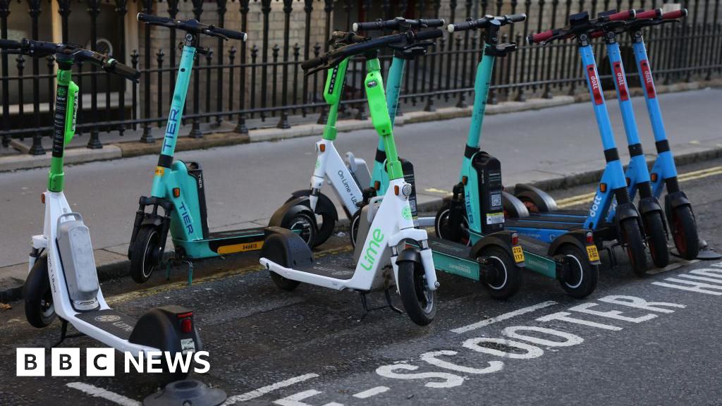 UK Cities Face Growing Safety, Dumping Issues with E-Bikes, E-Scooters