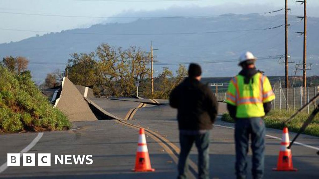 ‘Bomb cyclone’ to bring damaging weather to US Pacific states