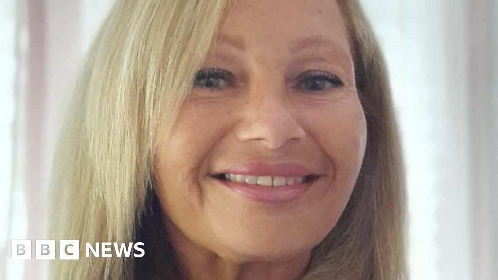 DNA test help reunites three generations of women across the world