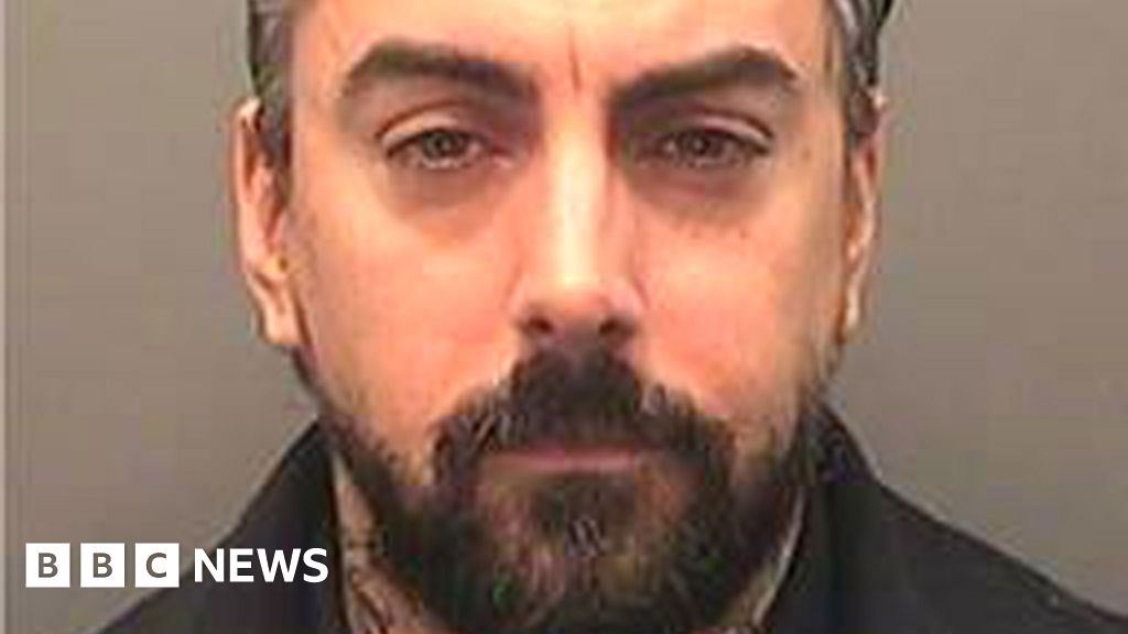Lostprophets singer Ian Watkins dies in prison attack as two men arrested