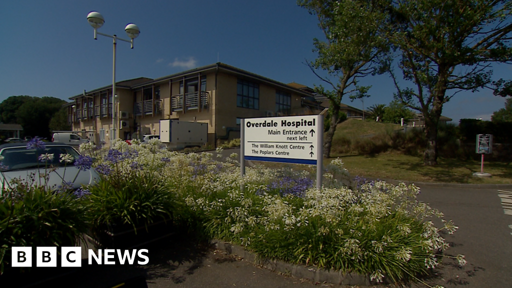 Overdale Hospital Rehabilitation Ward 'must Reopen In August' - BBC News