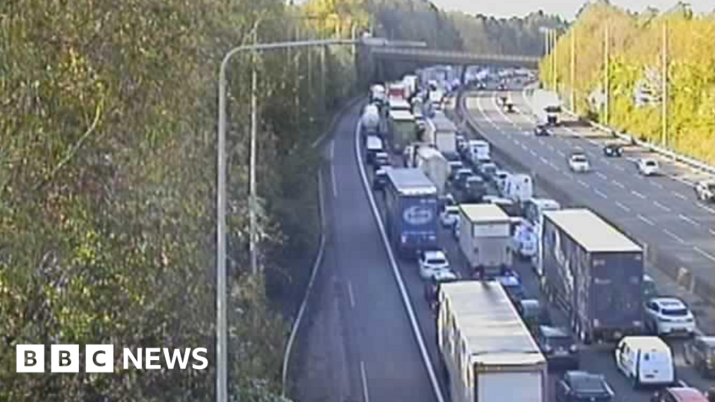Drivers Face Major Delays Across Multiple Routes Due to Accidents and Road Work