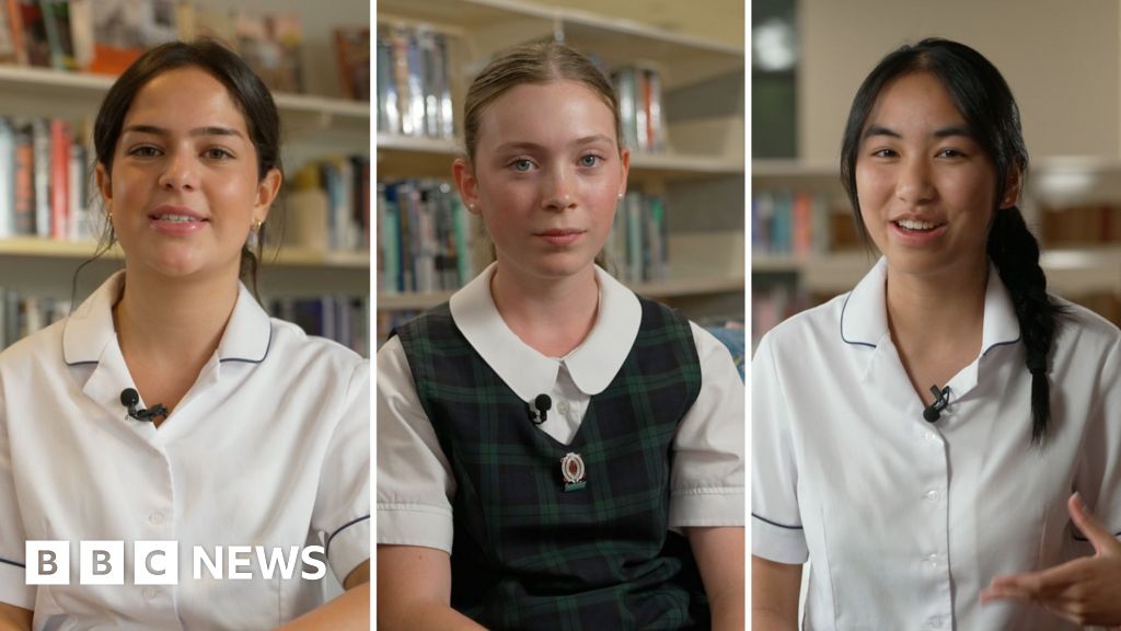 Did Australia's under-16s social media ban work?