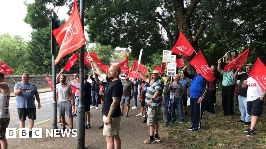 South Gloucestershire Bin Workers To Strike Until September