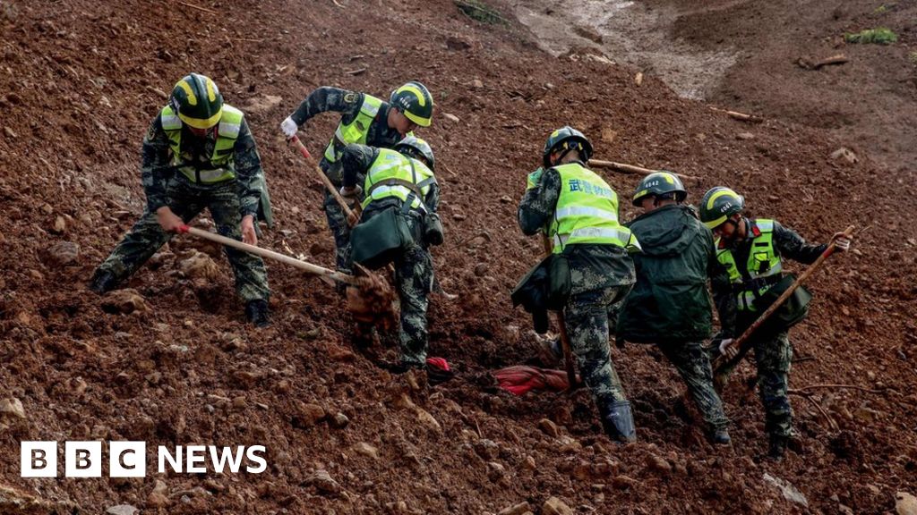 Dozens killed in southern China landslide