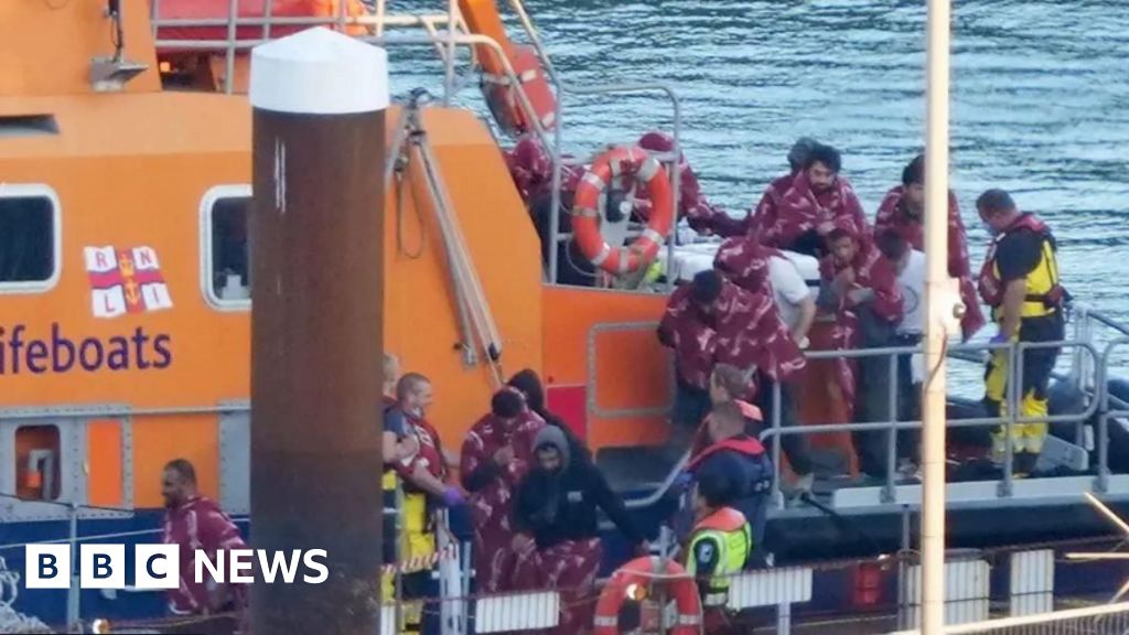 Home Office sued over migrant sites' contract bid