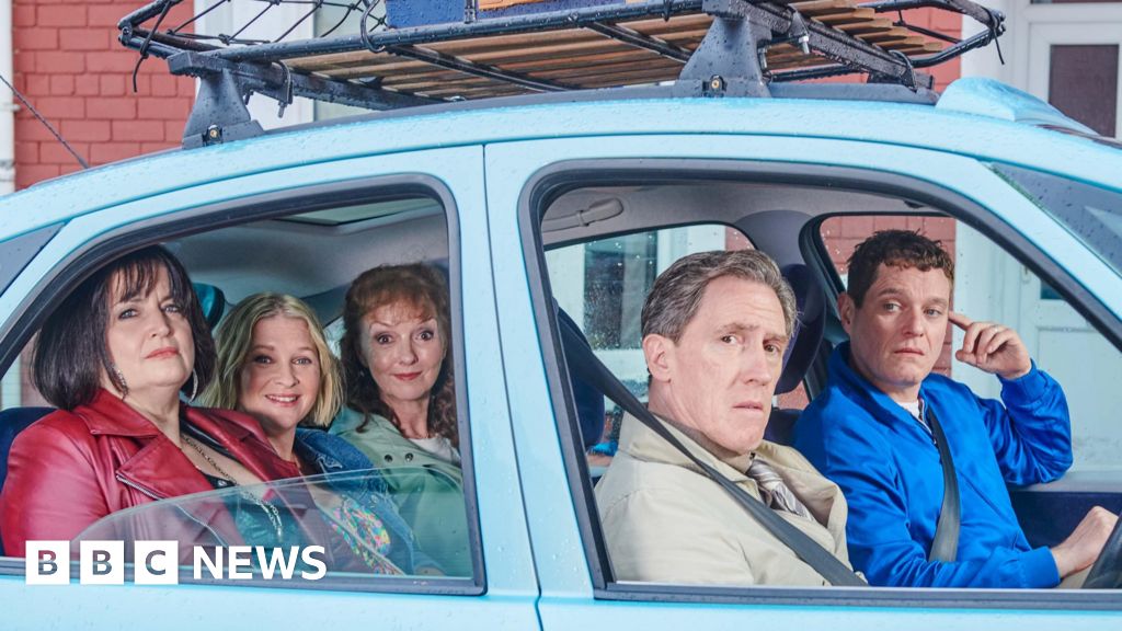 New Gavin & Stacey photos released before finale