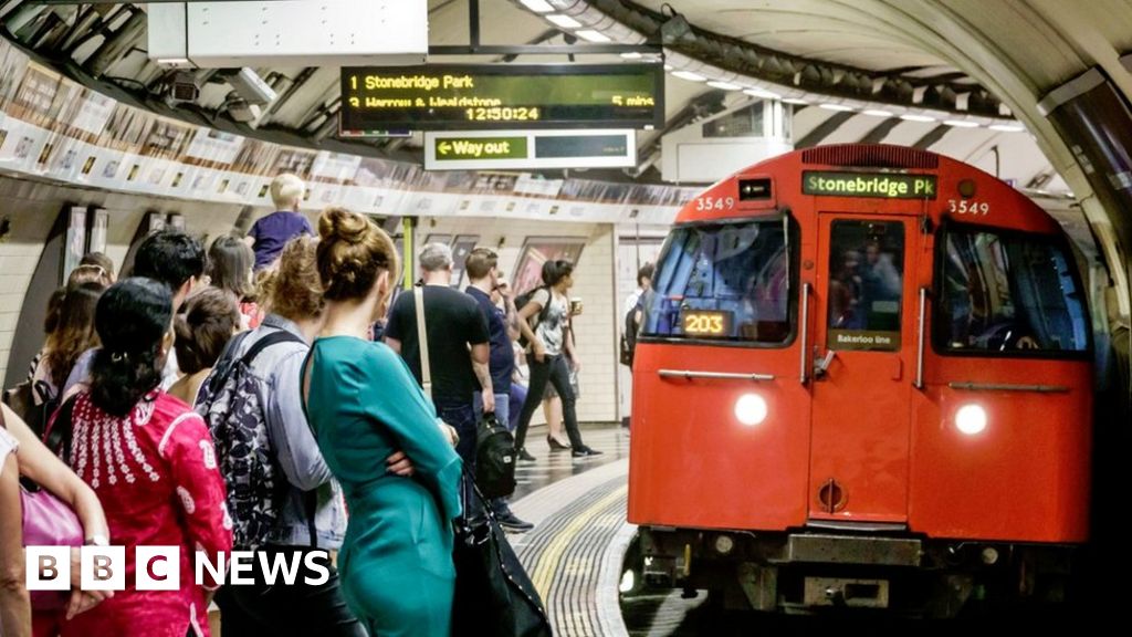 Bakerloo Line: Tube Warning As Drivers Go On Strike - BBC News