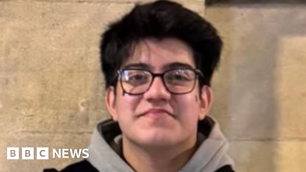 Boy suffered seizure at funfair, inquest hears