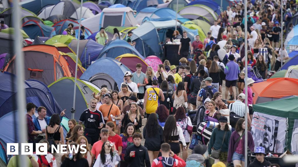 Irish music festival site to welcome refugees