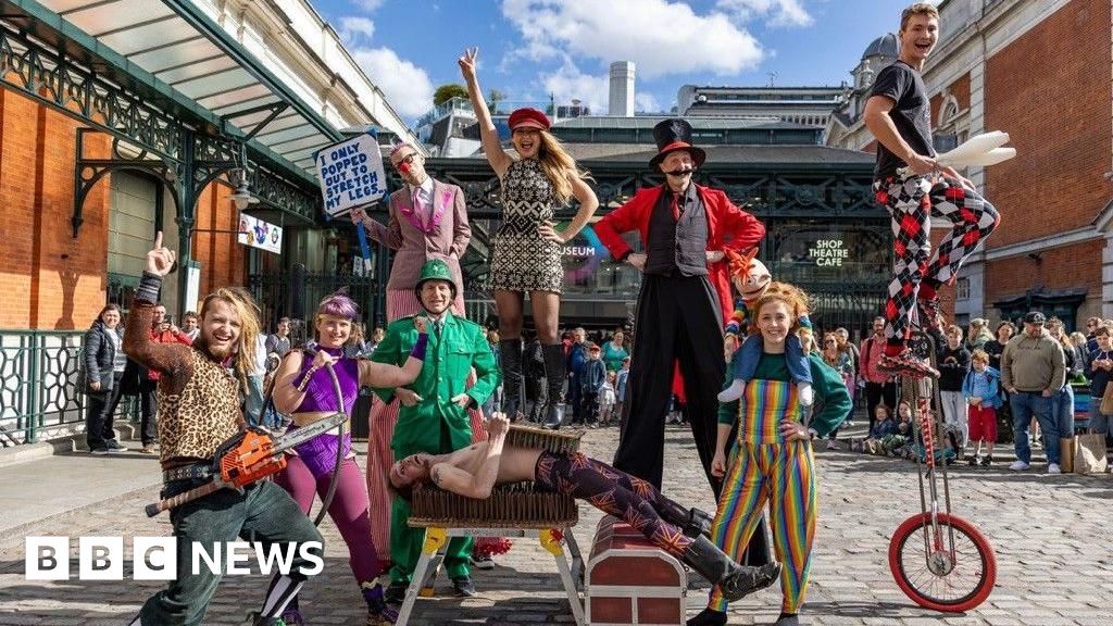 Self-regulation marked by Covent Garden performers