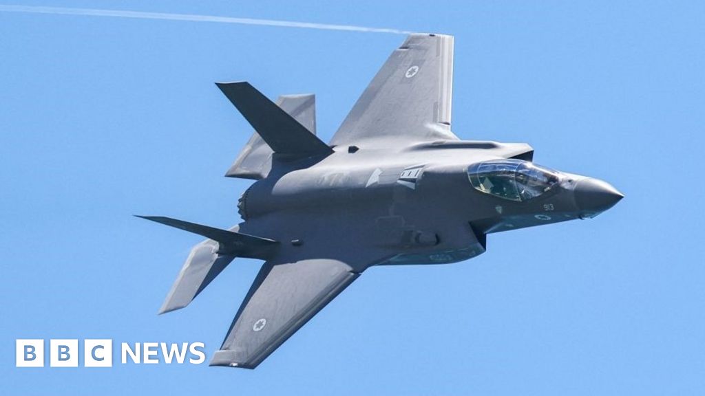 Холандски съд разпорежда спиране на износа на части за реактивни самолети F-35 за Израел