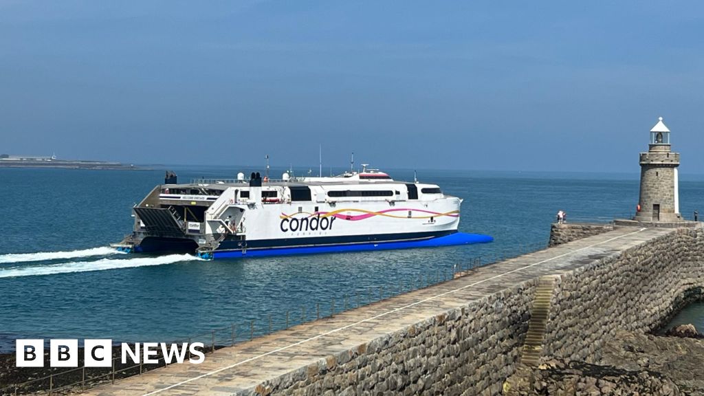 Guernsey’s French ID day-trip scheme likely to be extended