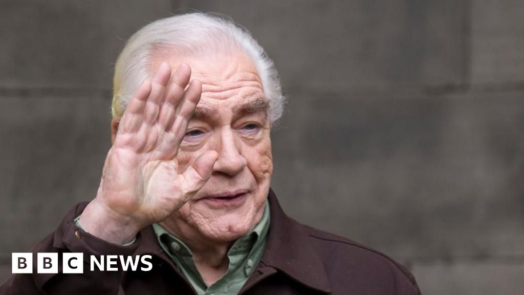 Actor Brian Cox postpones his one-man tour