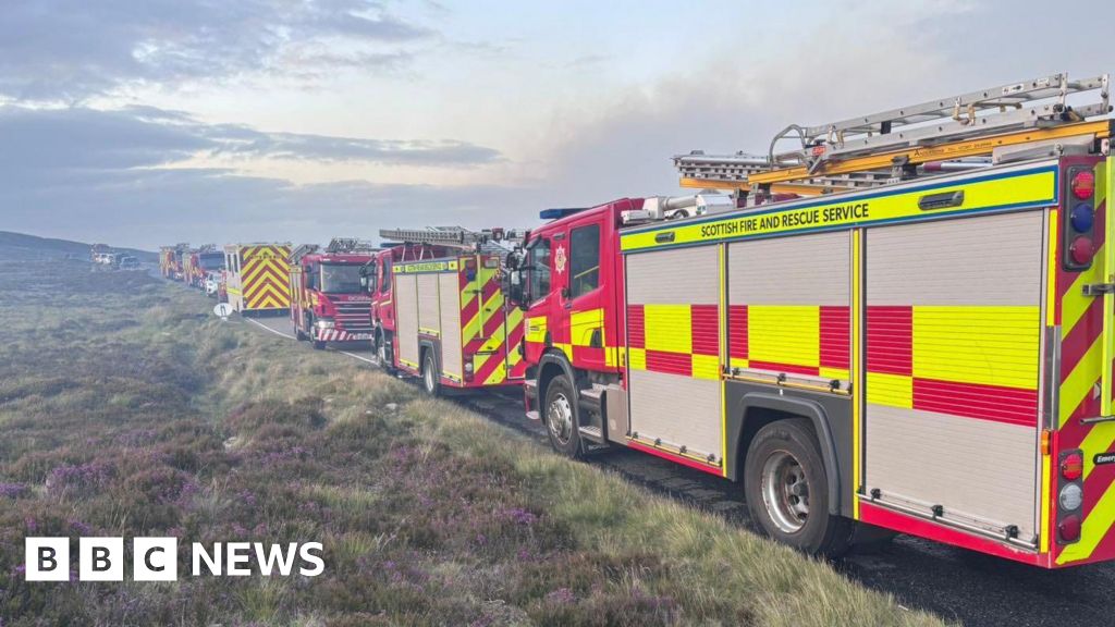 Largest Wildfires Burn 95,000 Acres Oregon, 11,800 Hectares Scotland