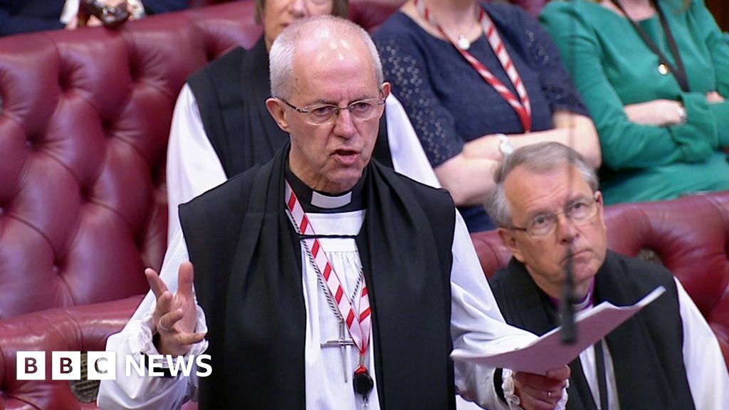 カンタベリー大司教は、移住法案がイギリスの評判を損なう危険があると述べた。