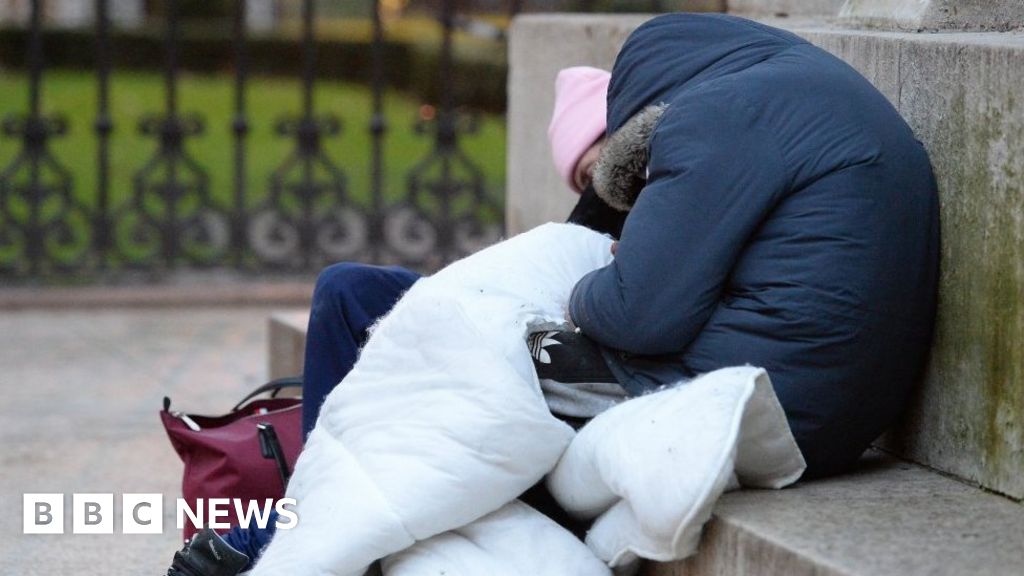 London Cold Weather Shelters To Open For Rough Sleepers Bbc News 4303