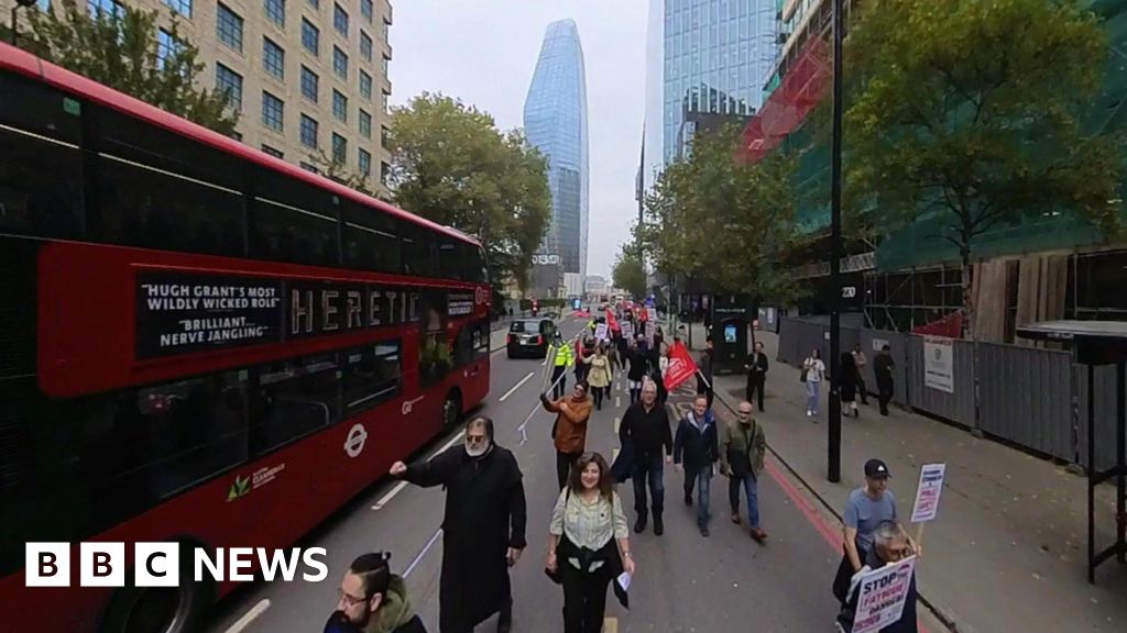 London bus drivers warn their work conditions are causing fatigue