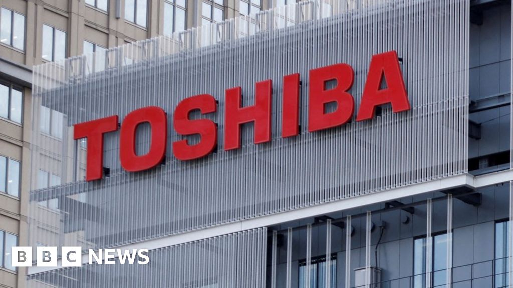 Japan’s Toshiba ends its 74-year stock market history