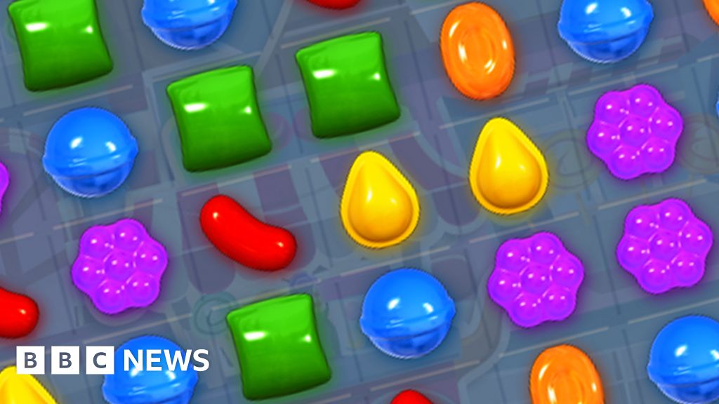 Candy Crush Facebook invitations are on the way out - BBC News