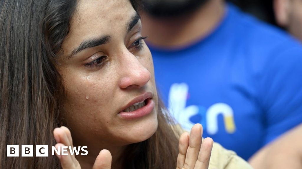 Vinesh Phogat: India wrestlers seek chief's arrest over sexual abuse claims