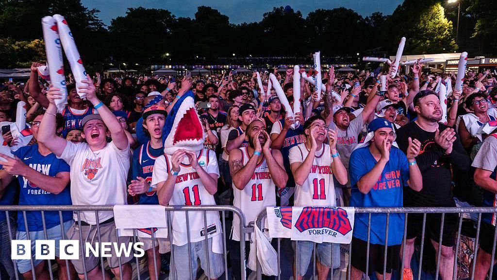 New Yorkers celebrate a thrilling possibility: The Knicks could soon be champions