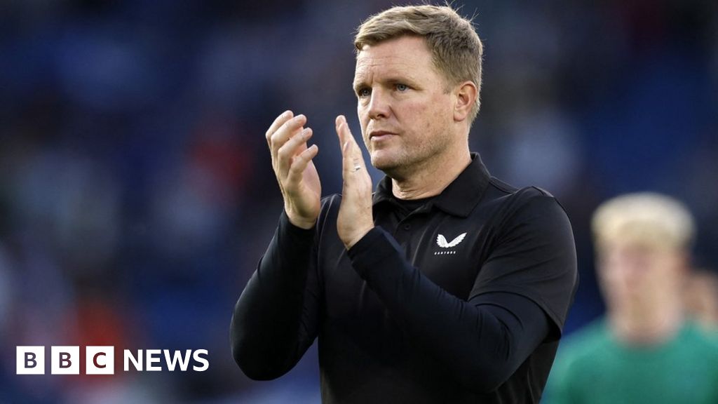 Leeds fan jailed for assaulting Newcastle boss Howe
