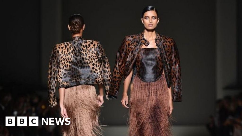 In Pictures: Ford kicks off New York Fashion Week - BBC News