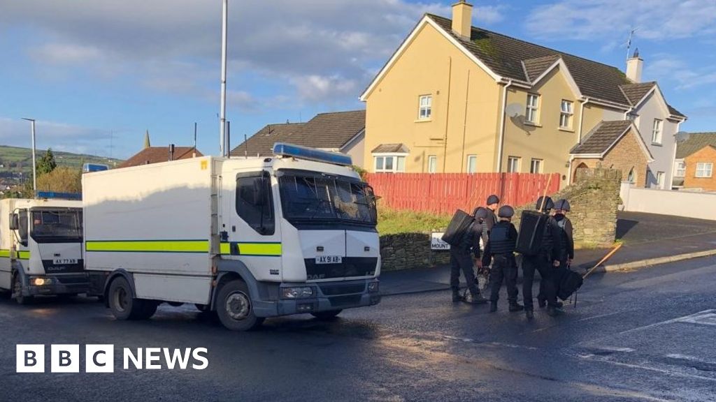 Strabane: Fifth man arrested over attempted murder of police
-NewsNow