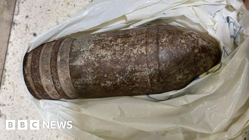 Israel airport chaos as family brings unexploded shell