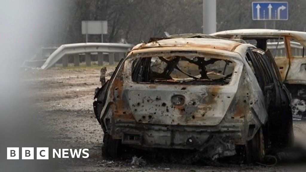 Ukraine war: Bodies on road Russians occupied outside Kyiv