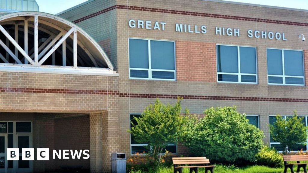 US school shooting Police investigate Maryland gunfire BBC News