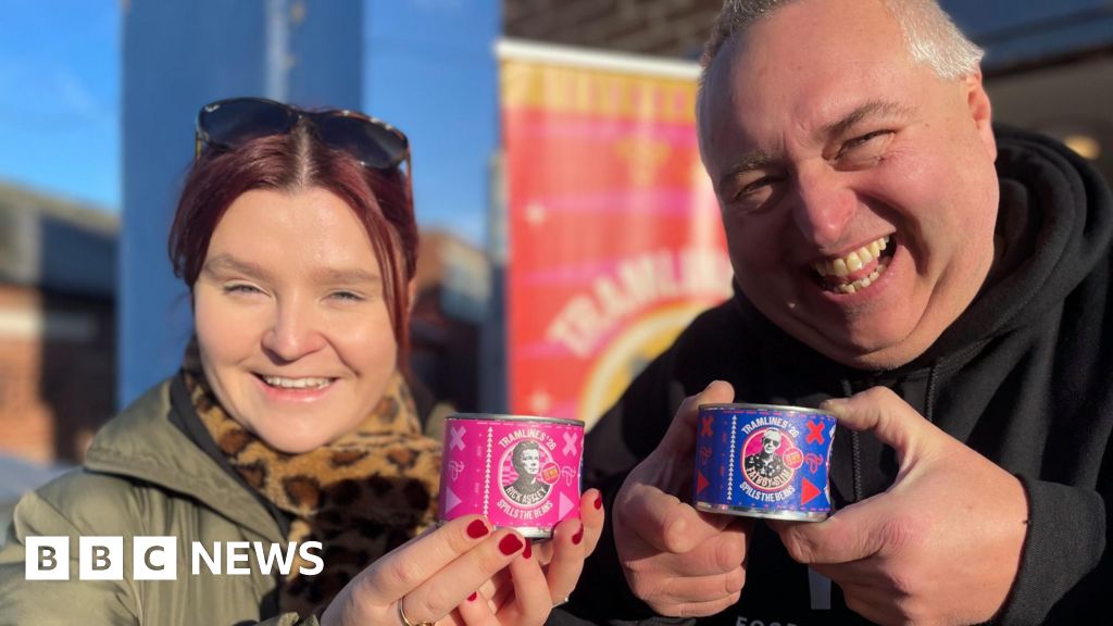 bbc.co.uk - Simon Thake - Tin-of-beans Tramlines teaser helps Sheffield food bank - BBC News