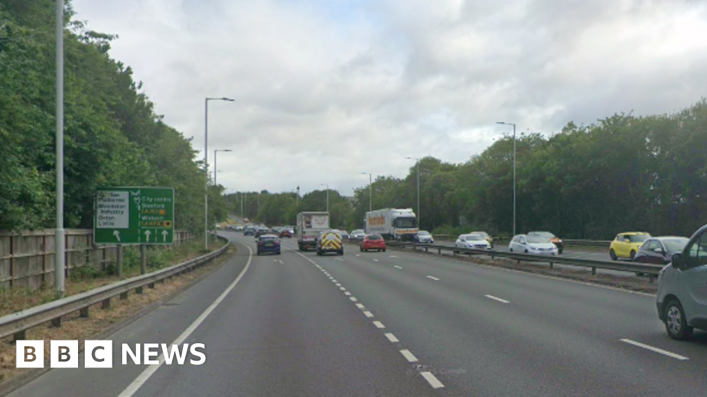 Man Killed in Van-Lorry Crash on Peterborough Nene Parkway