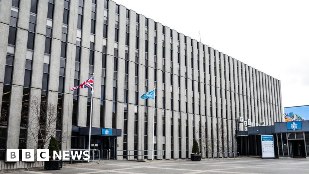 Darlington Council to increase council tax as it seeks savings BBC News