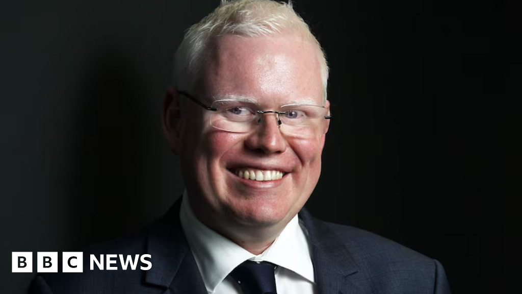 Convicted rapist quits Australian parliament after losing legal bid to stay